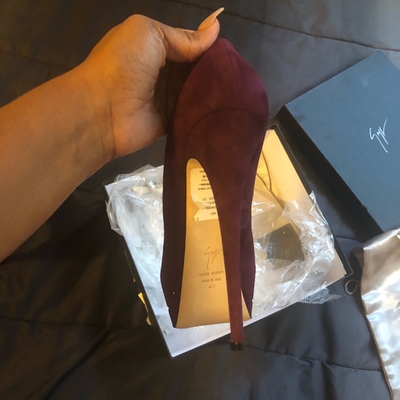 Brand New - Picture 4 of 4